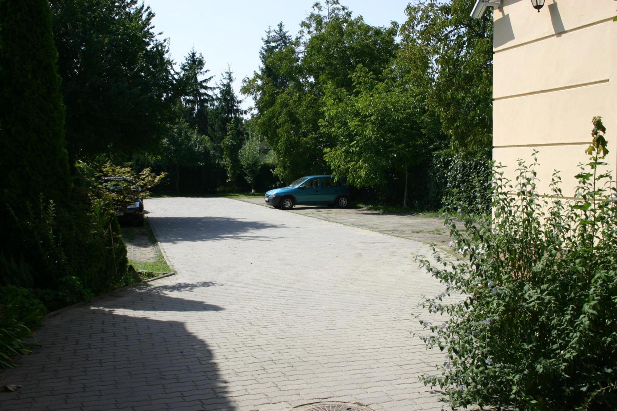 P4W Hotel Residence Szombathely Exterior photo